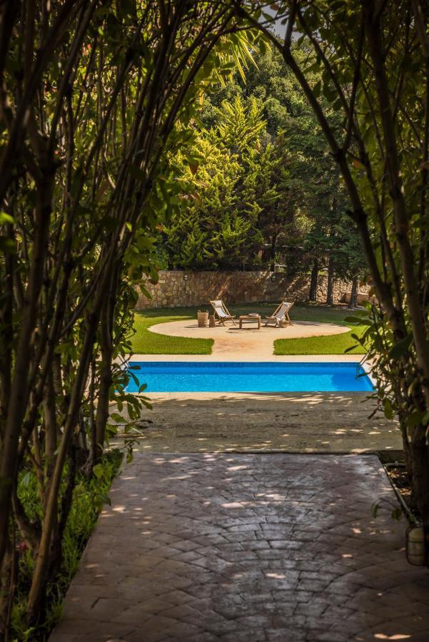 ספרטיה Theros Retreat מראה חיצוני תמונה