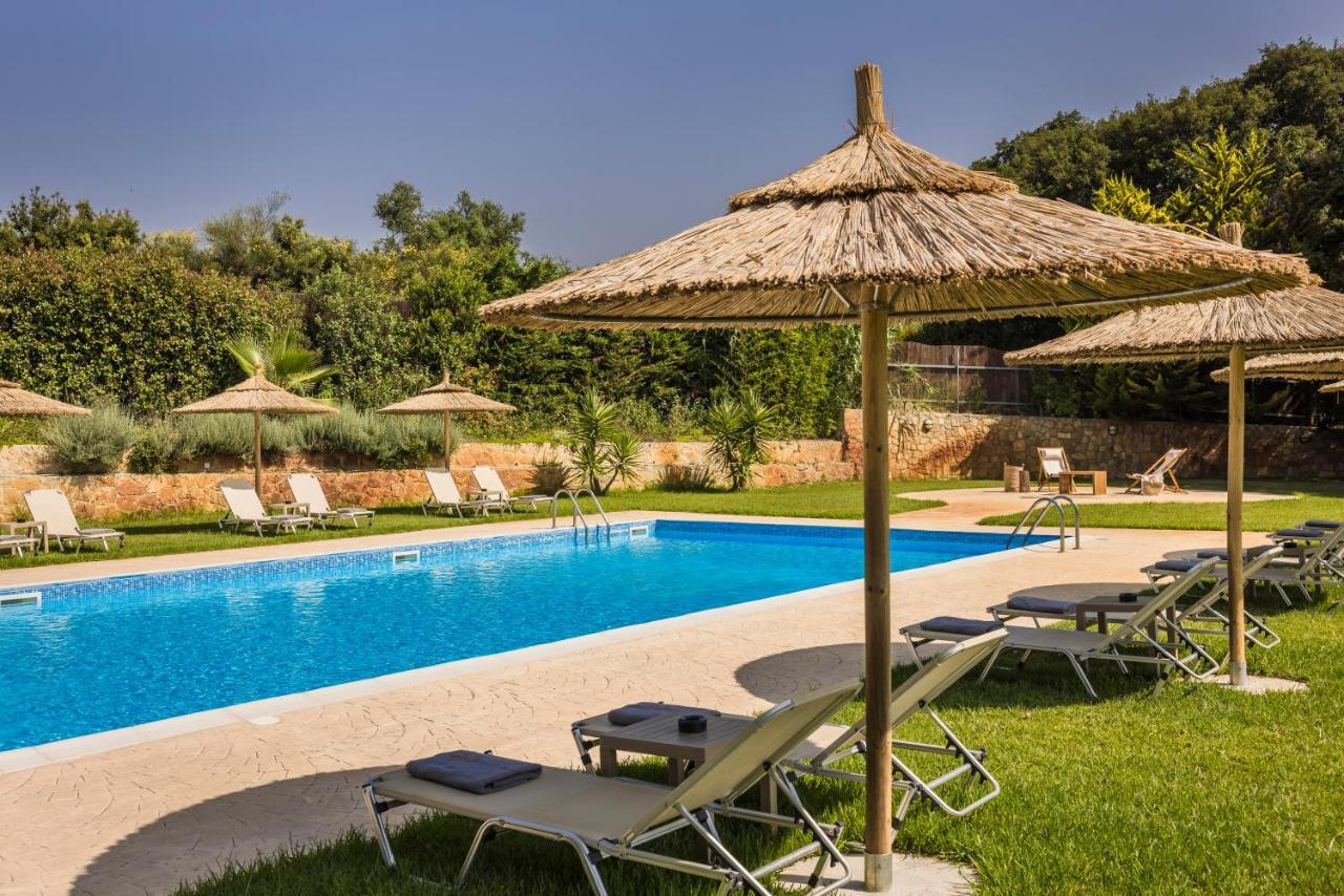 ספרטיה Theros Retreat מראה חיצוני תמונה